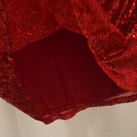 NY Collection Sparkling Red Sequin Blouse - Picture 7 of 7
